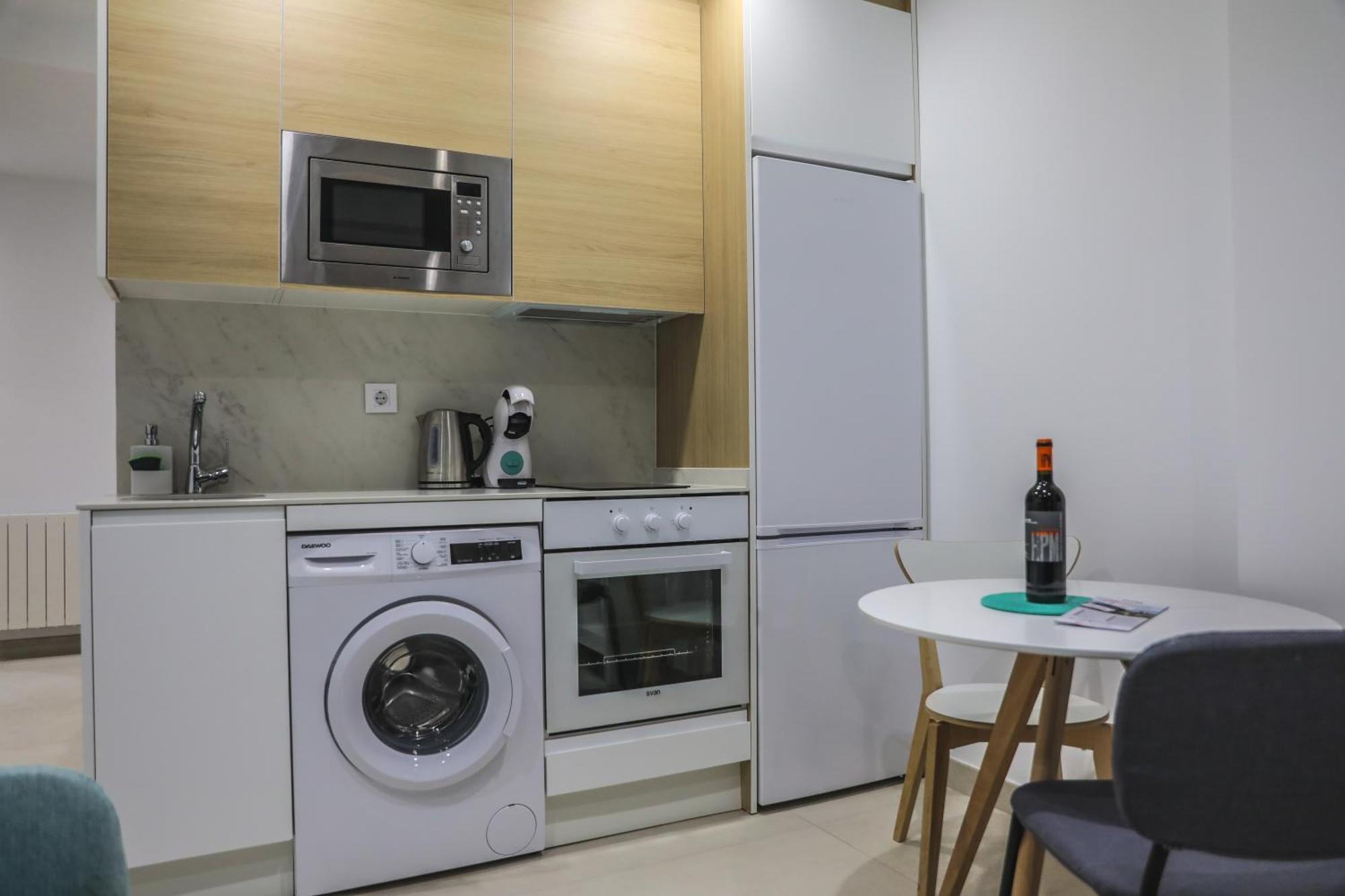 Apartamentos Sudestada Logroño Buitenkant foto