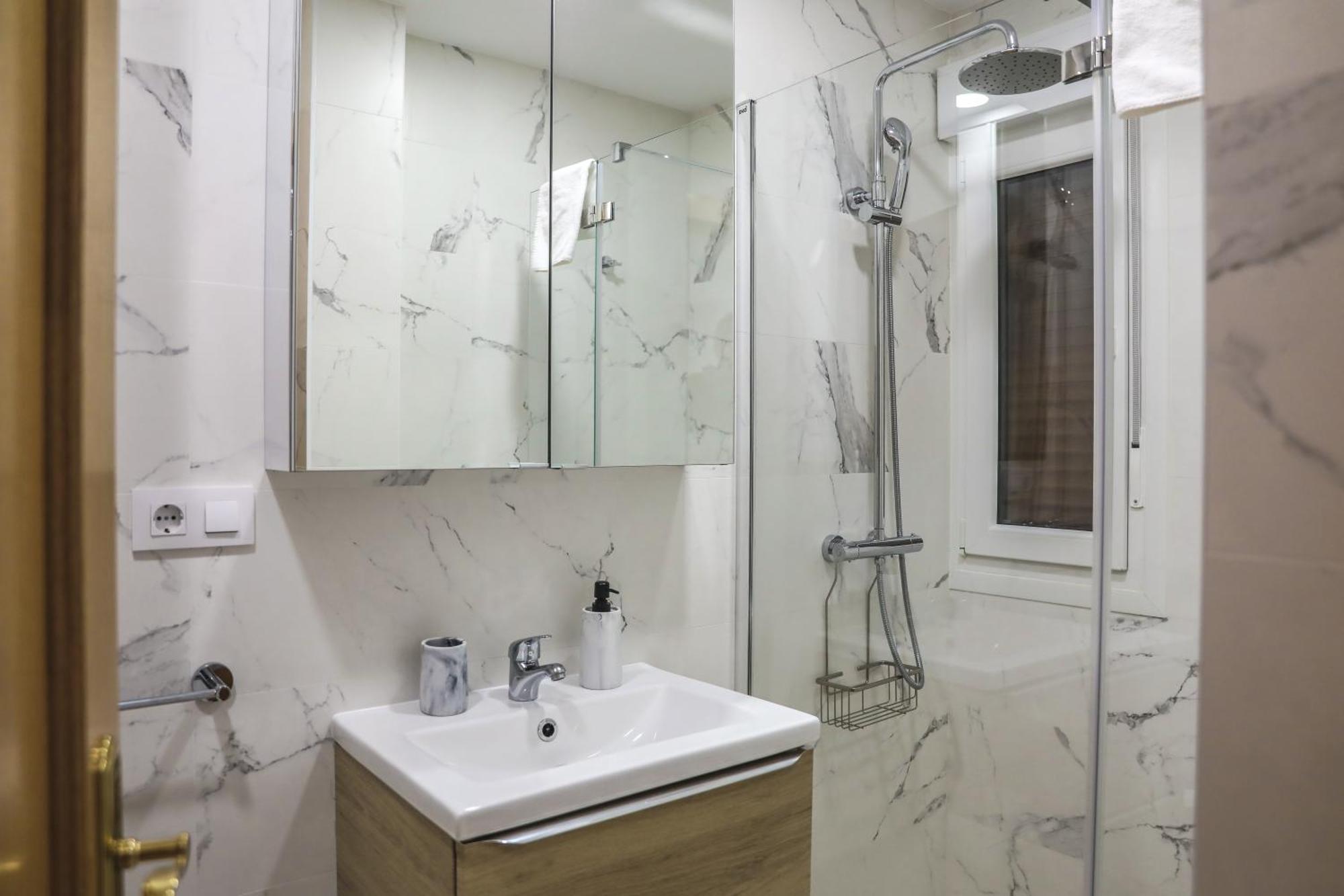 Apartamentos Sudestada Logroño Buitenkant foto