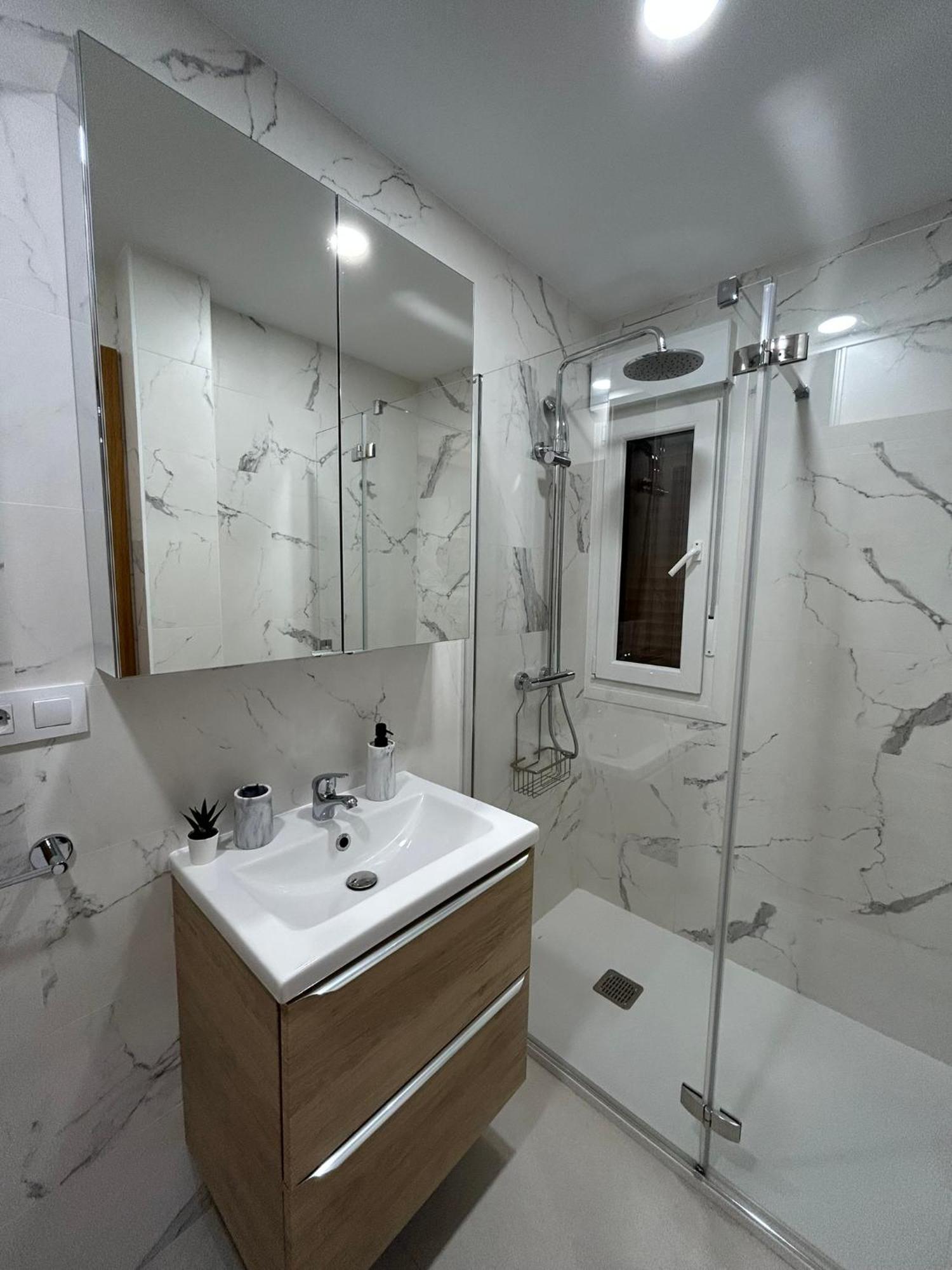 Apartamentos Sudestada Logroño Buitenkant foto